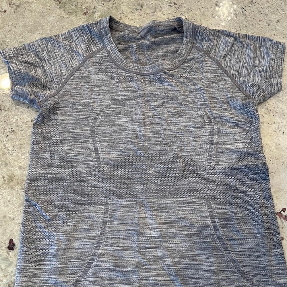 Lululemon swifty tech top size 4